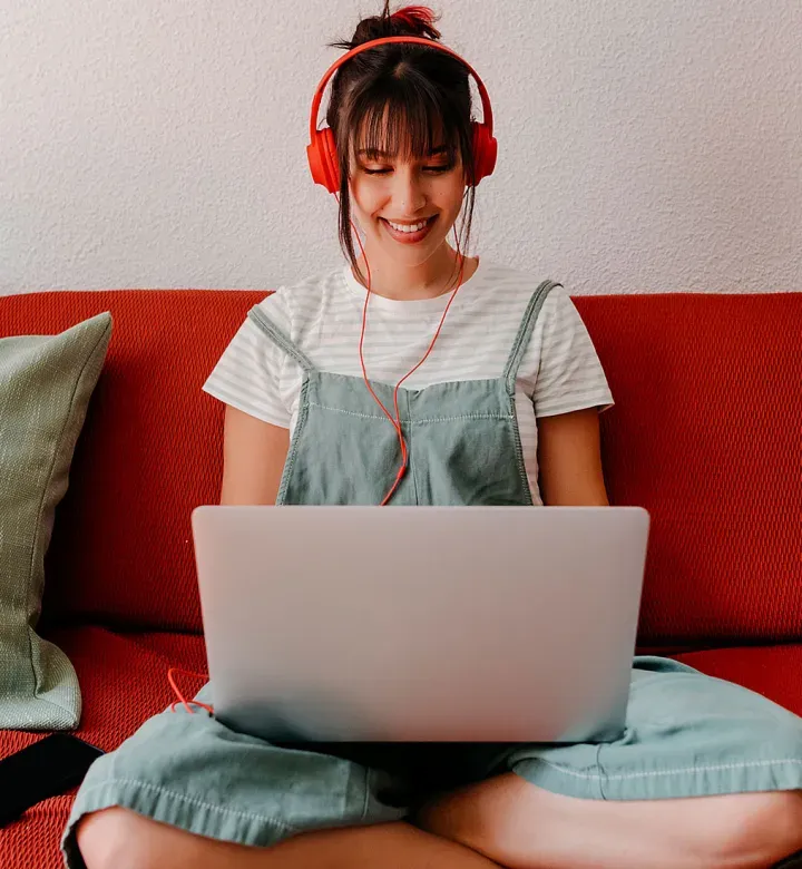 13 väriä, jotka kulkevat punaisella, koska vuonna 2023 kodin tulisi olla kaikkea muuta kuin tylsää