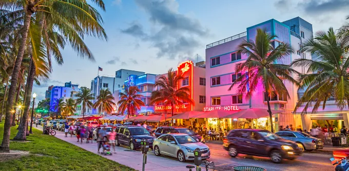 ocean drive miami beautiful streets wide' fetchpriority='auto' title='The Most Beautiful Streets in Miami