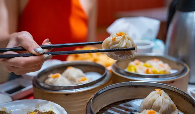 things to do on a sunday in nyc dim sum brunch' fetchpriority='auto' title='18 Things to Do on a Sunday in NYC That Are Anything But Boring