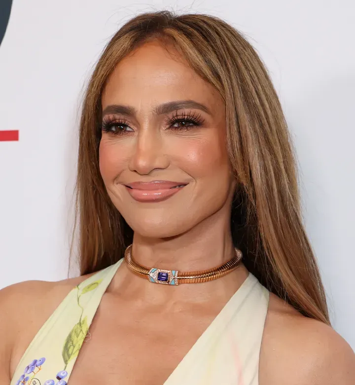 Jennifer Lopez käytti vain ylimitoitettua ilmettä, jota kopioin tänä syksynä