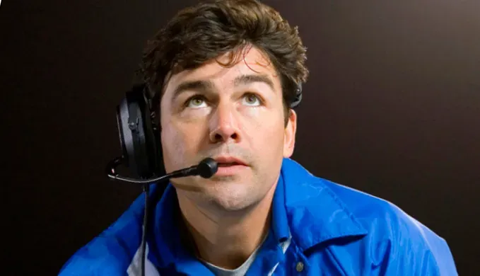 coach taylor friday night lights' fetchpriority='auto' title='38 of the Best TV Dads of All Time