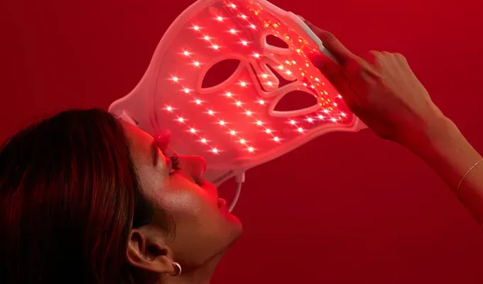 omnilux-contour-face-mask-review How Do You Use the Omnilux Contour Face' fetchpriority='auto' title='My 61-Year-Old Mom Reviewed the Omnilux Contour Face Mask to See If It Could Reverse the Wrinkles I Caused Her