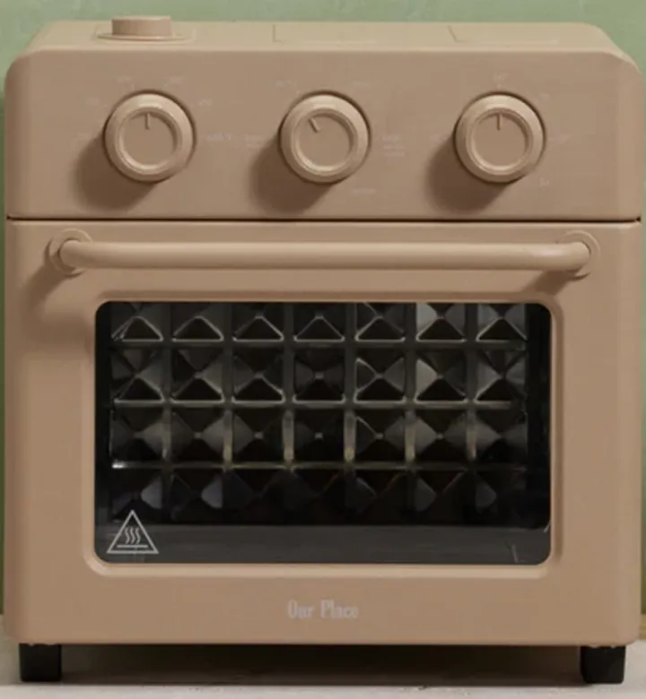 Paikkamme Wonder -uuni todella * voi * tehdä kaiken (ja se on myynnissä työpäivään, y'all)