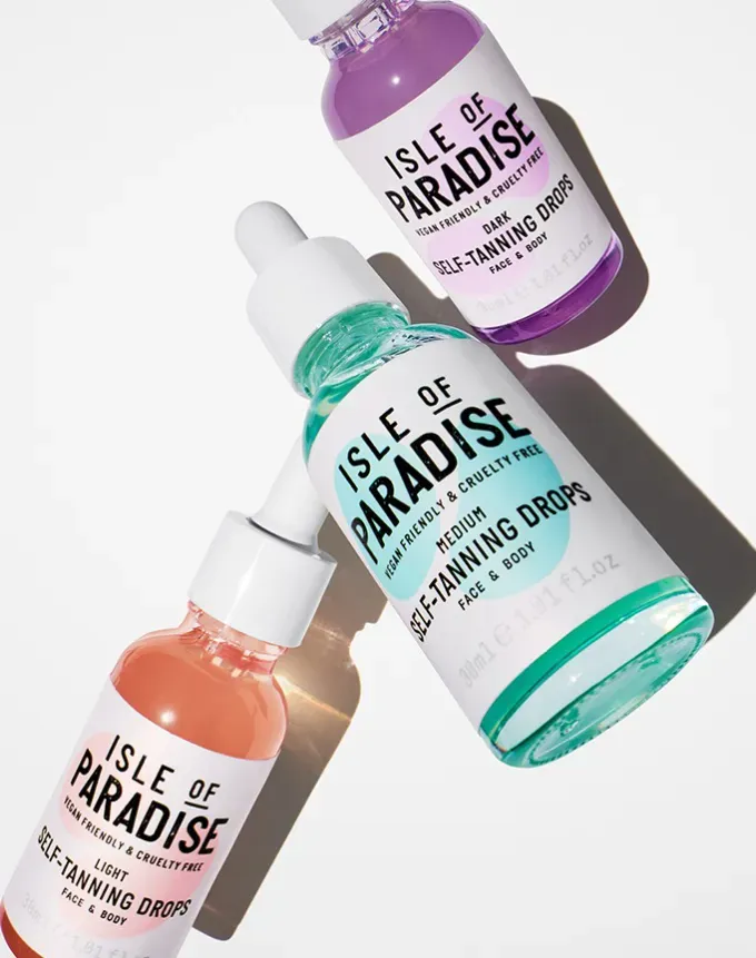 isle of paradise review bottles' title='*Every* Time Someone Compliments Me on My Skin It’s Because of Isle of Paradise’s Supersize Self-Tanning Drops (and They’re Currently on Sale!)