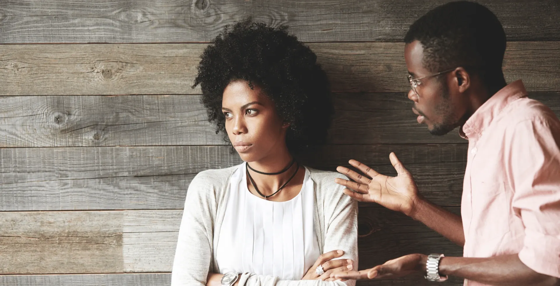 couple arguing' title='phrases brilliant people say to put angry person in their place I’m only willing to talk about it in a calm way' typeof='foaf:Image' decoding='async