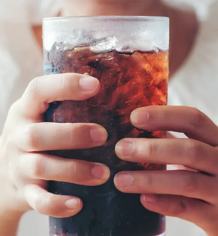 8 Dinge, die passieren könnten, wenn Sie aufhören, Soda zu trinken