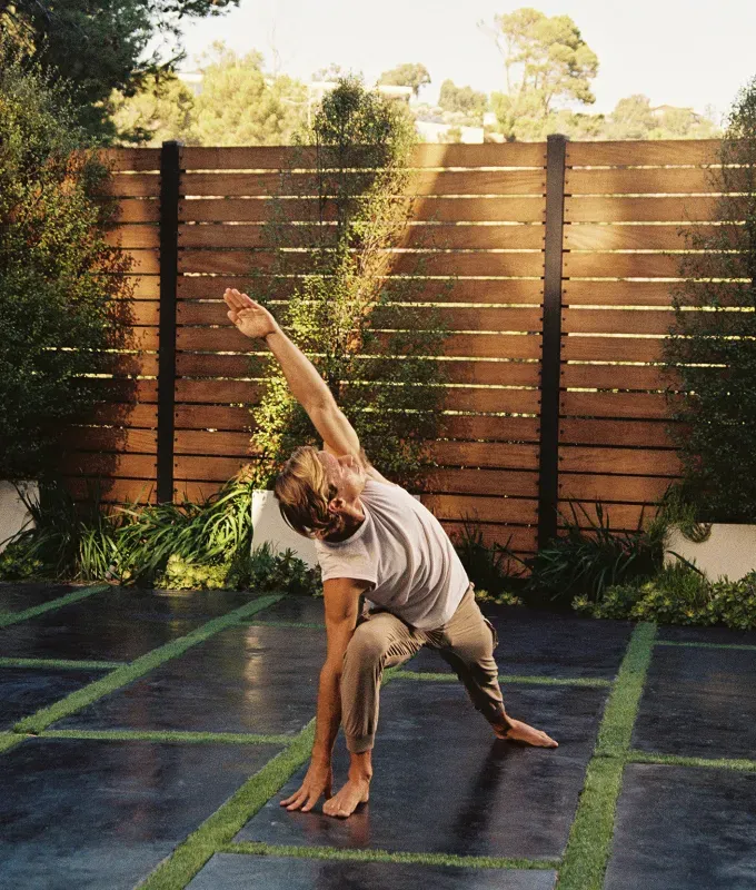 standing-yoga-poses-extended-side-angle-pose' fetchpriority='auto' title='30 Standing Yoga Poses Every Yogi Needs to Know